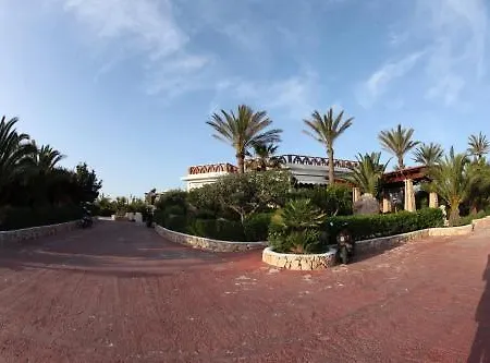 Cupola Bianca لامبيدوزا